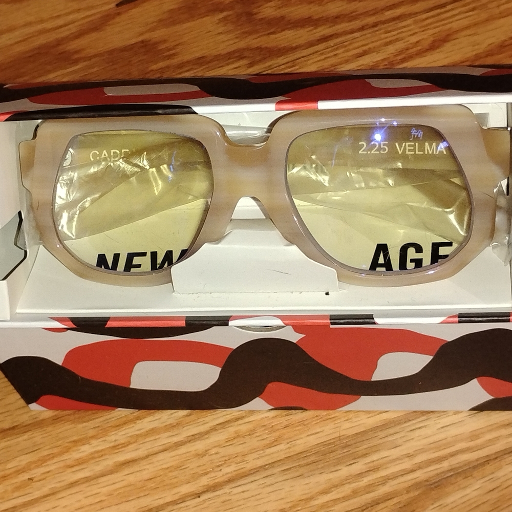 Caddis Velma Reading Glasses in Polished Bone 2.00